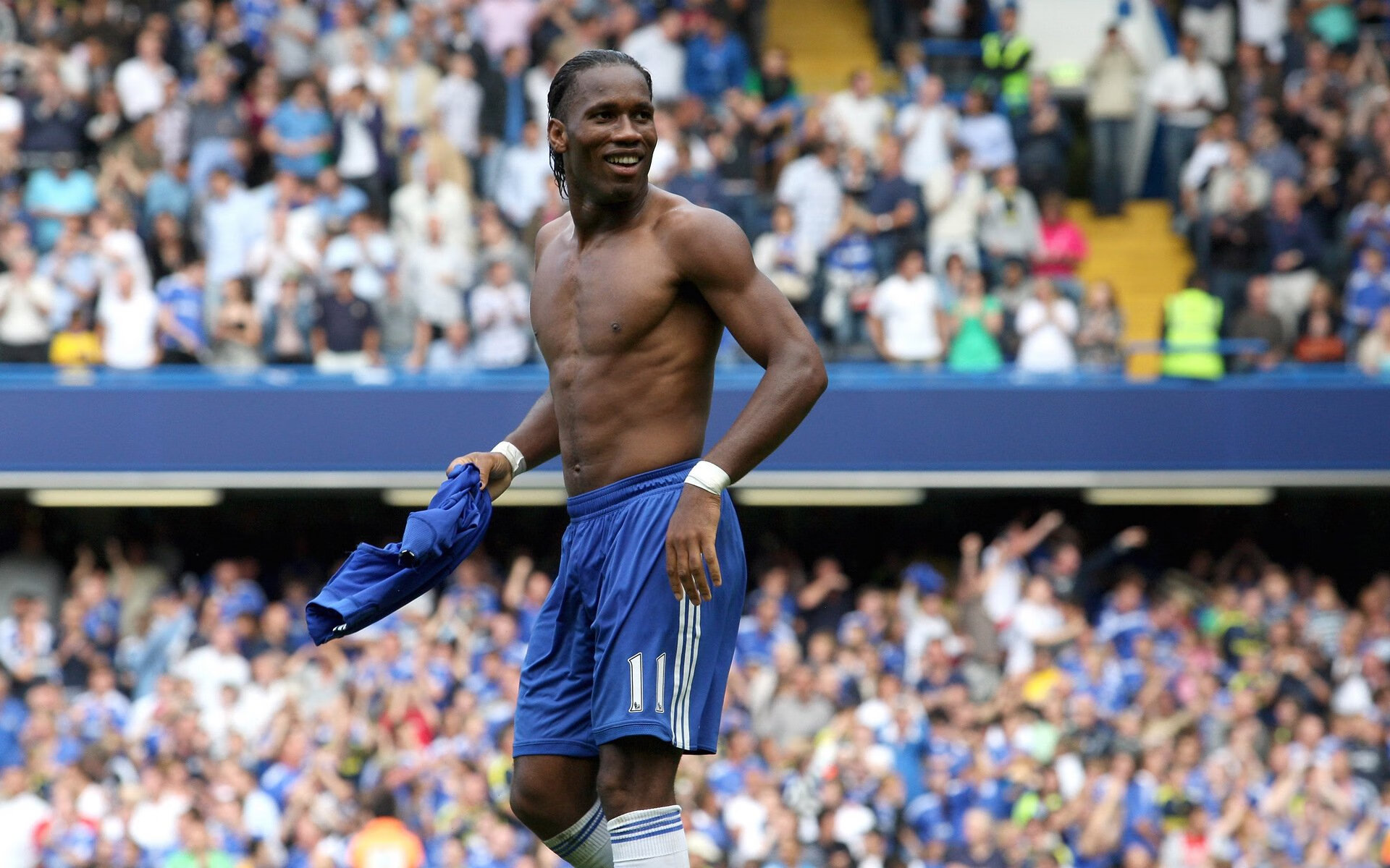 迪亚斯一锤定音，比利时风暴席卷曼城，战术革命还是偶然爆发？