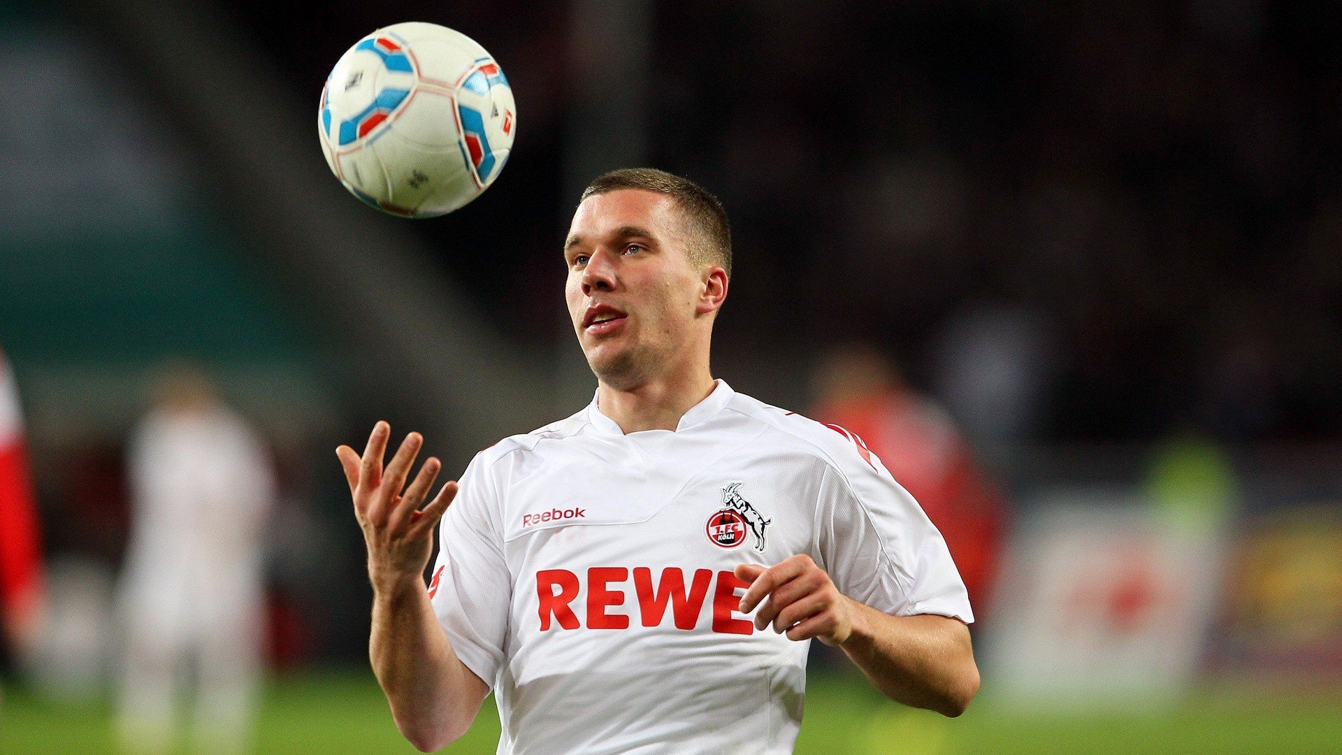 钢铁意志，当德国战车绝杀高卢雄鸡，马龙式统治力如何定义胜利